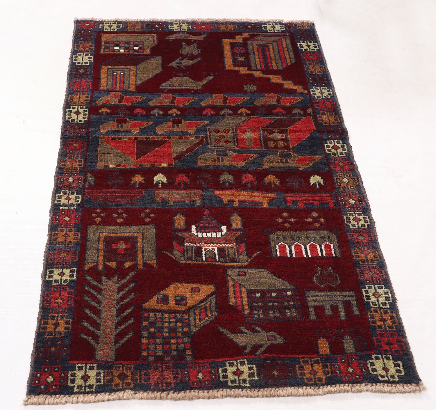PICTORIAL RUGS