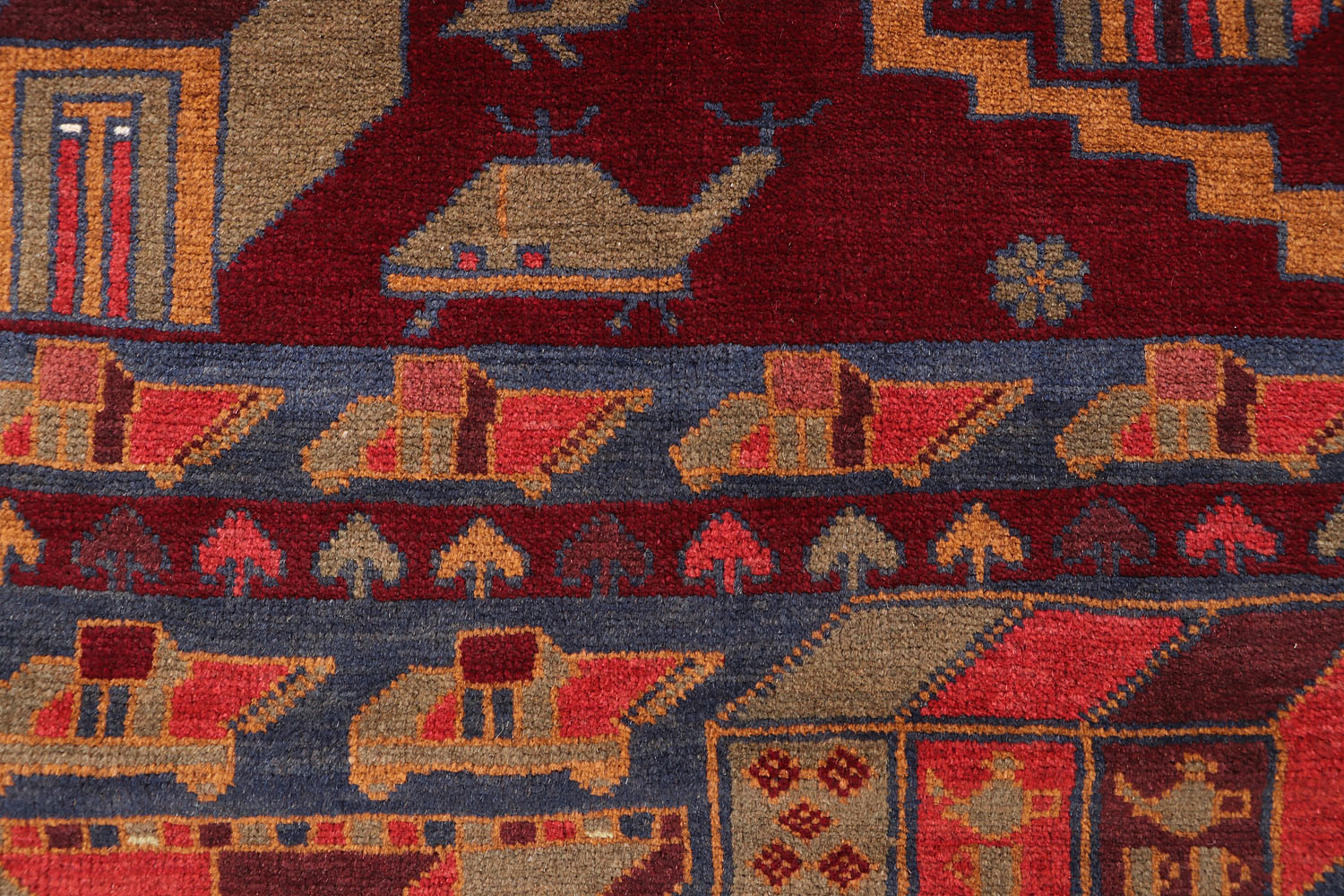 PICTORIAL RUGS