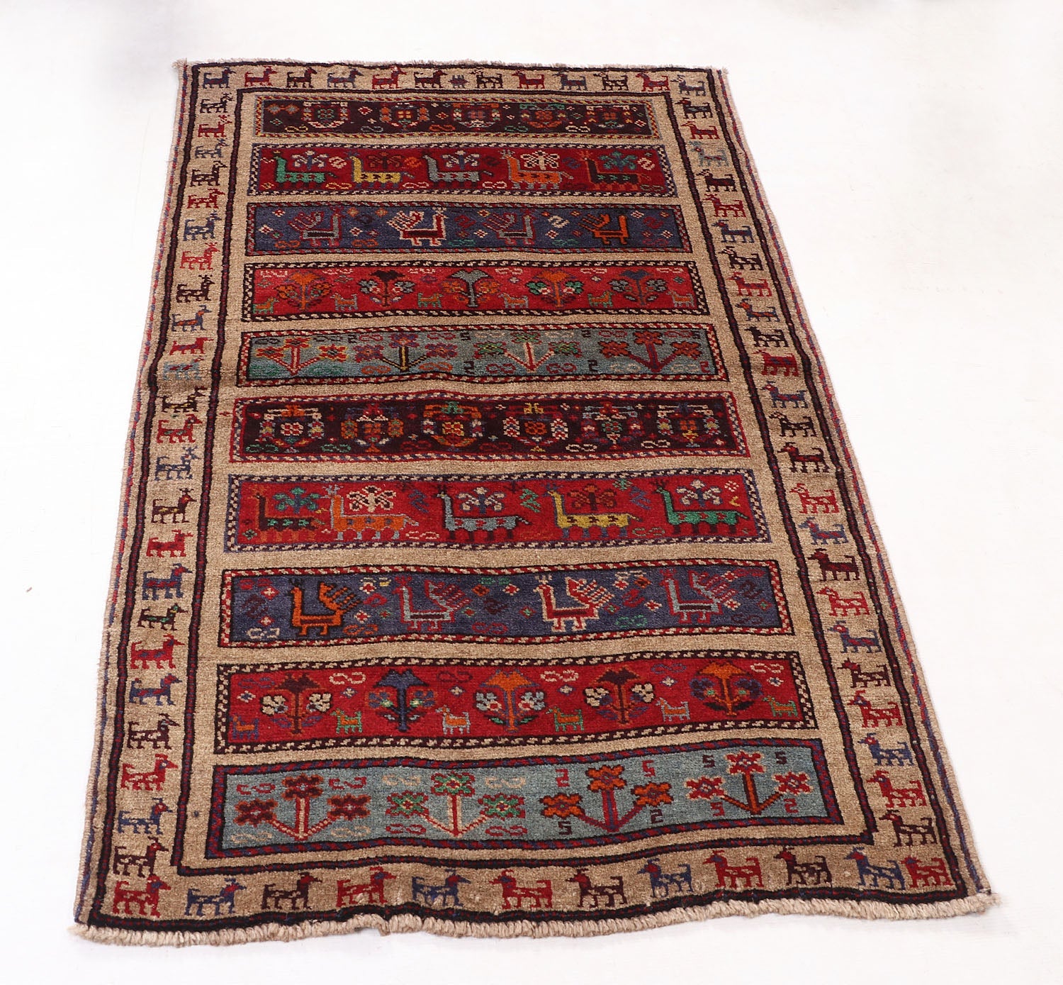 PICTORIAL RUGS