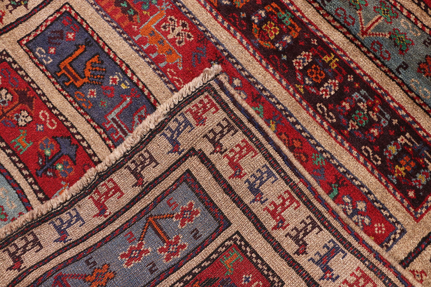 PICTORIAL RUGS