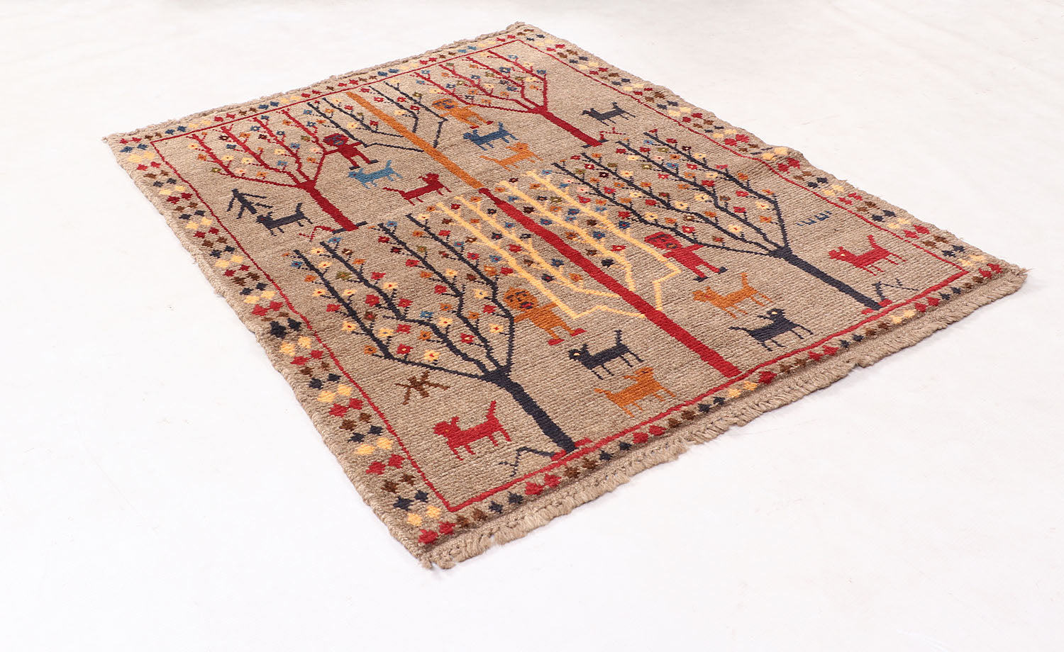 PICTORIAL RUGS