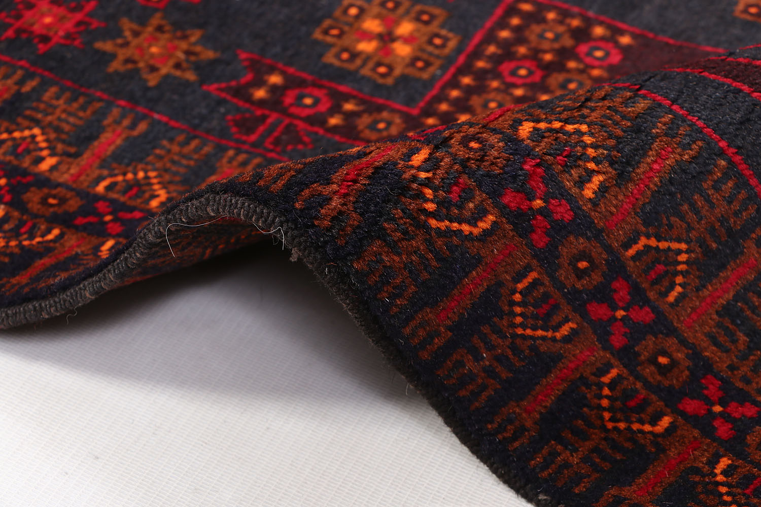 PICTORIAL RUGS
