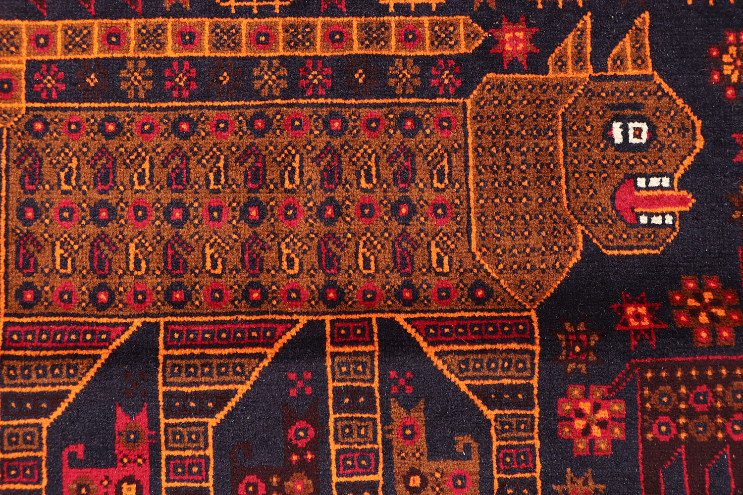 PICTORIAL RUGS