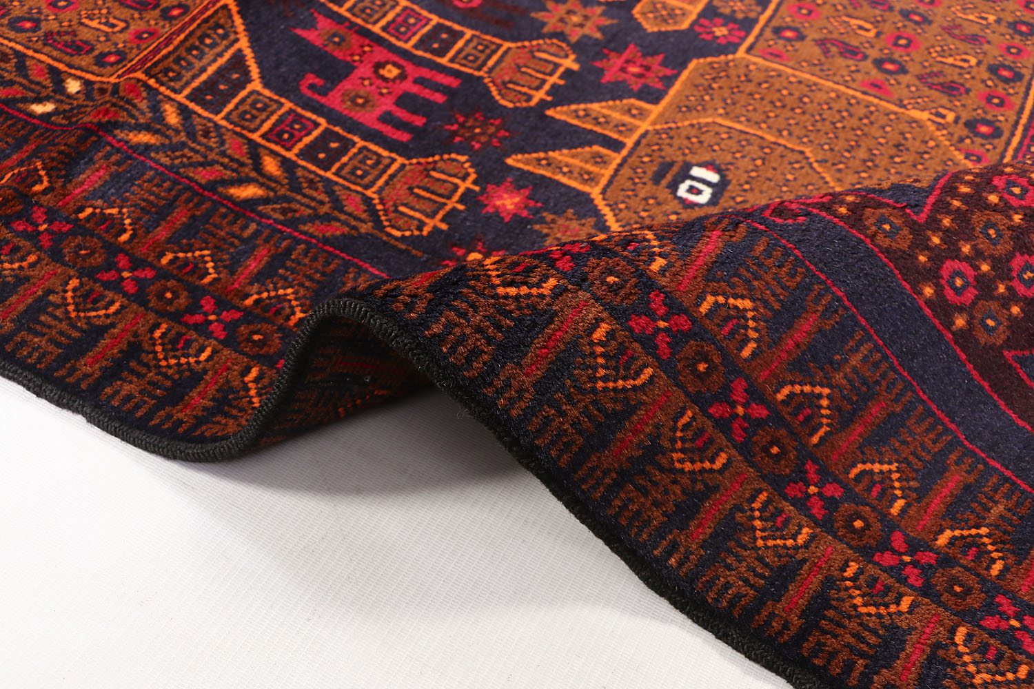 PICTORIAL RUGS