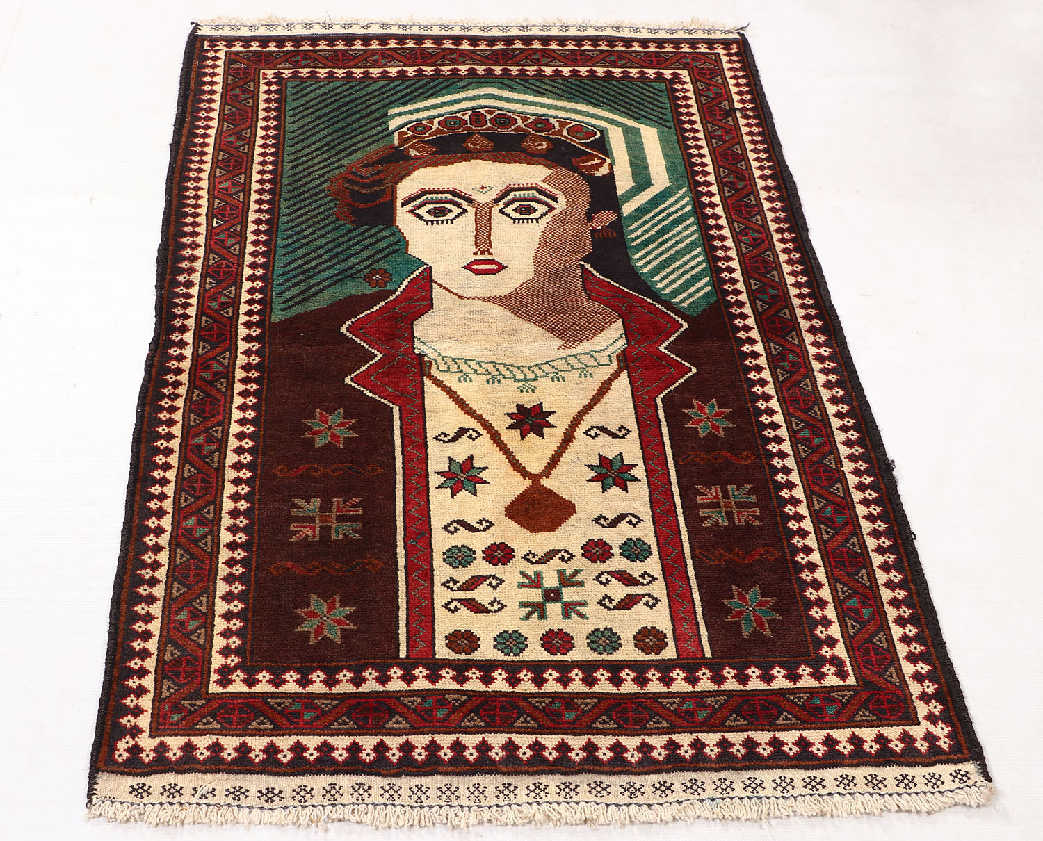 PICTORIAL RUGS