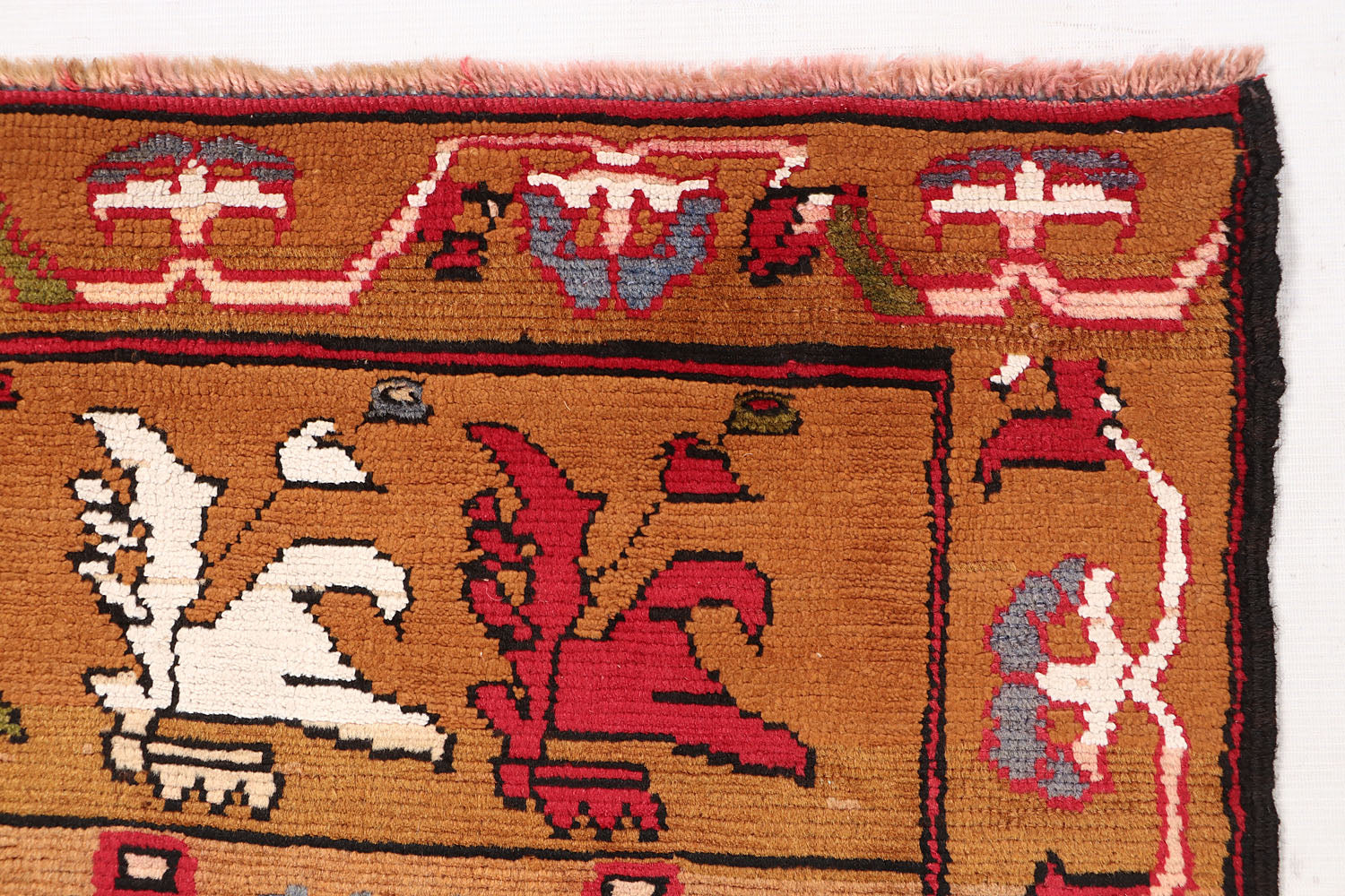 PICTORIAL RUGS