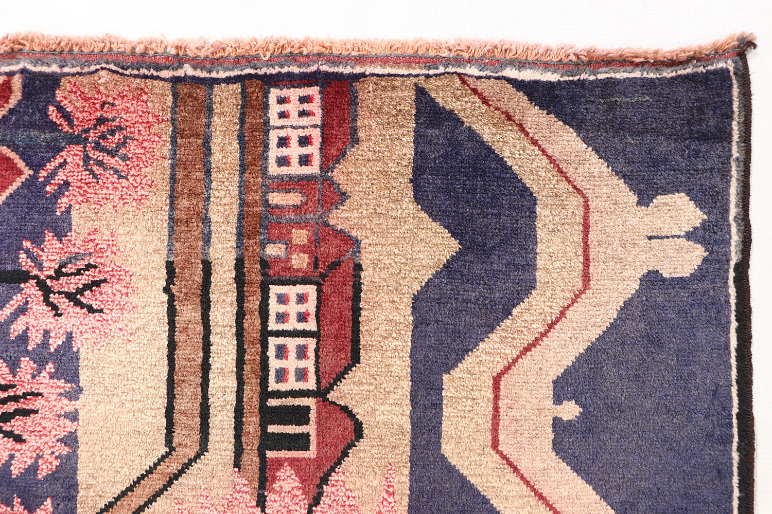 PICTORIAL RUGS