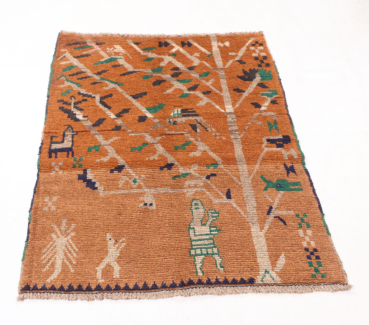 PICTORIAL RUGS