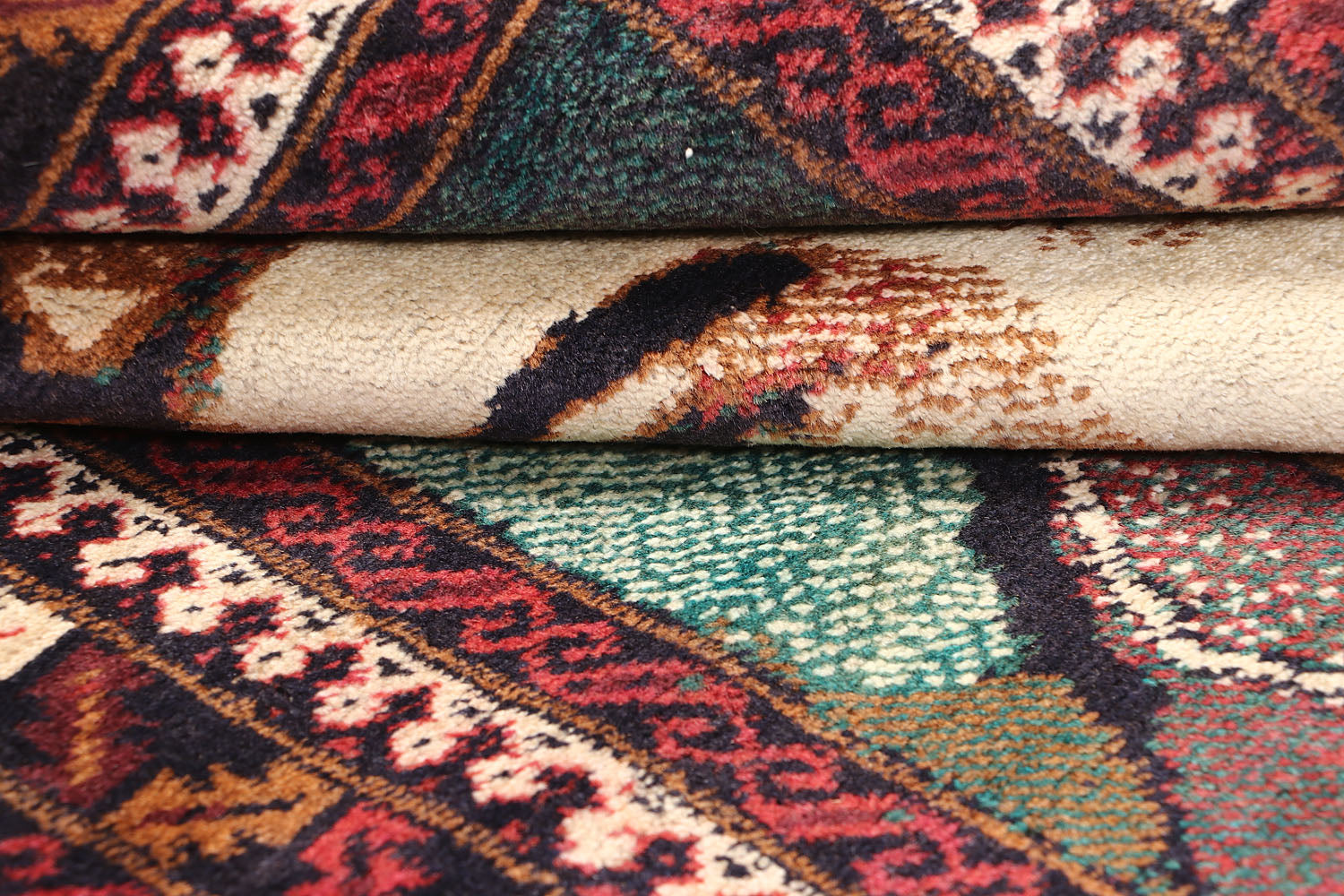 PICTORIAL RUGS