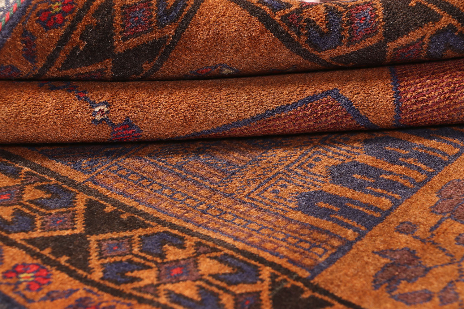 PICTORIAL RUGS