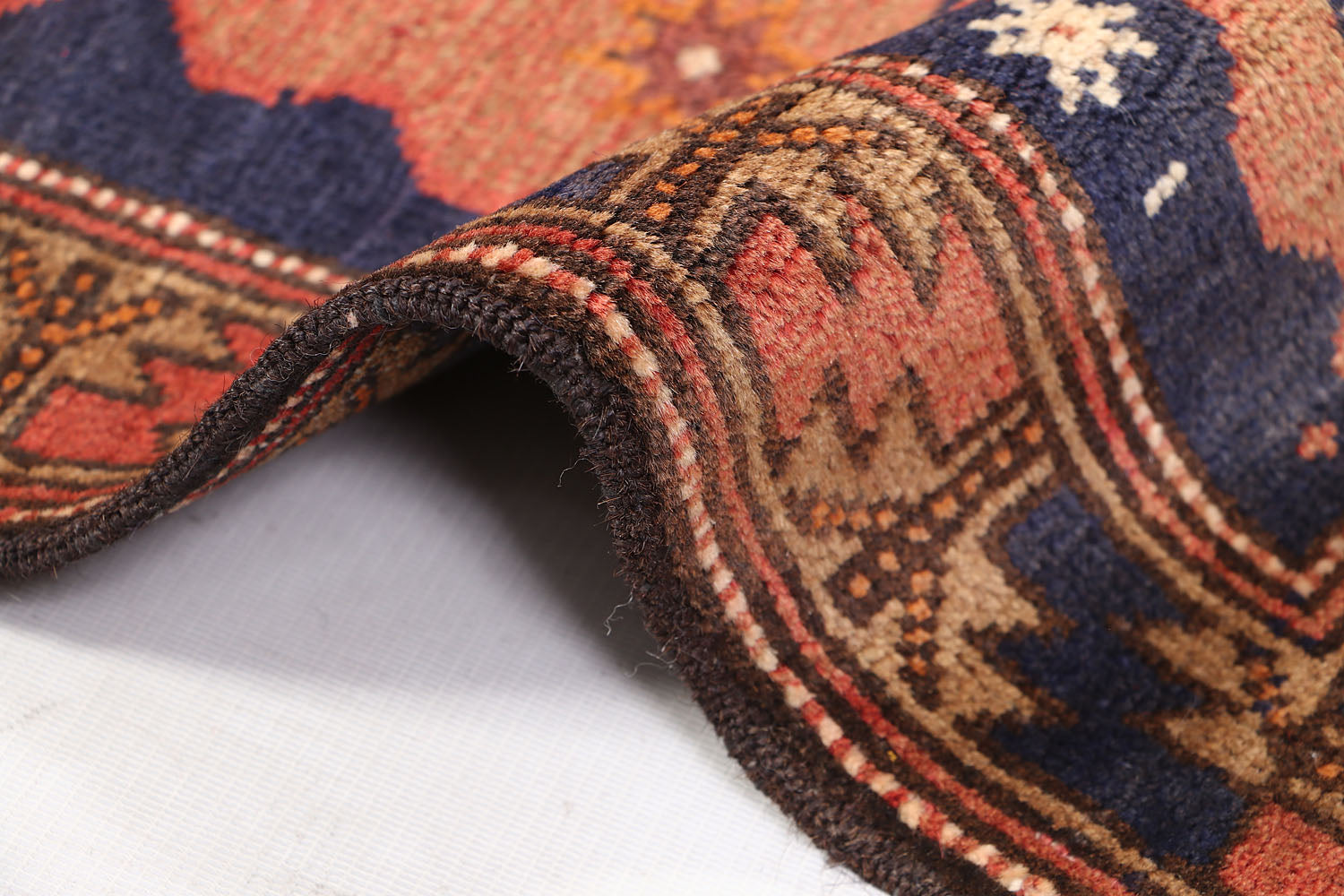 PICTORIAL RUGS