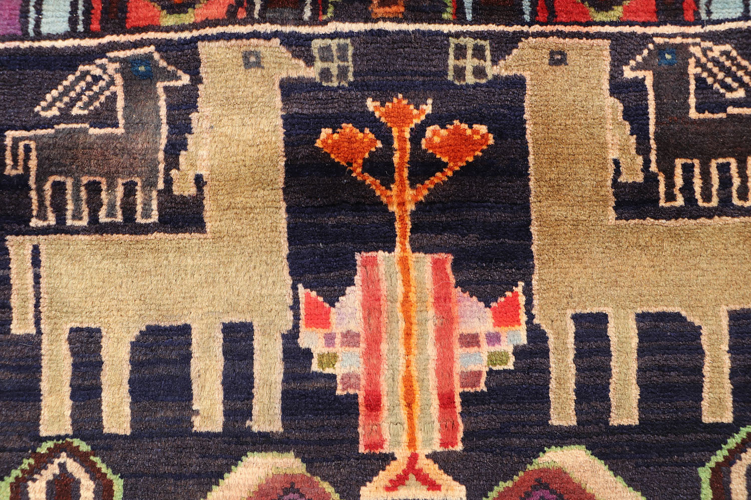 PICTORIAL RUGS