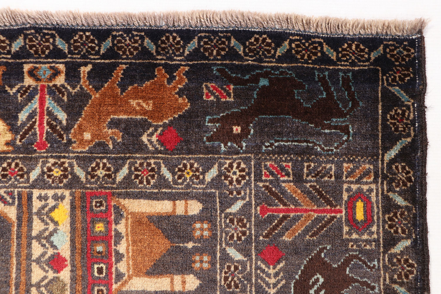 PICTORIAL RUGS