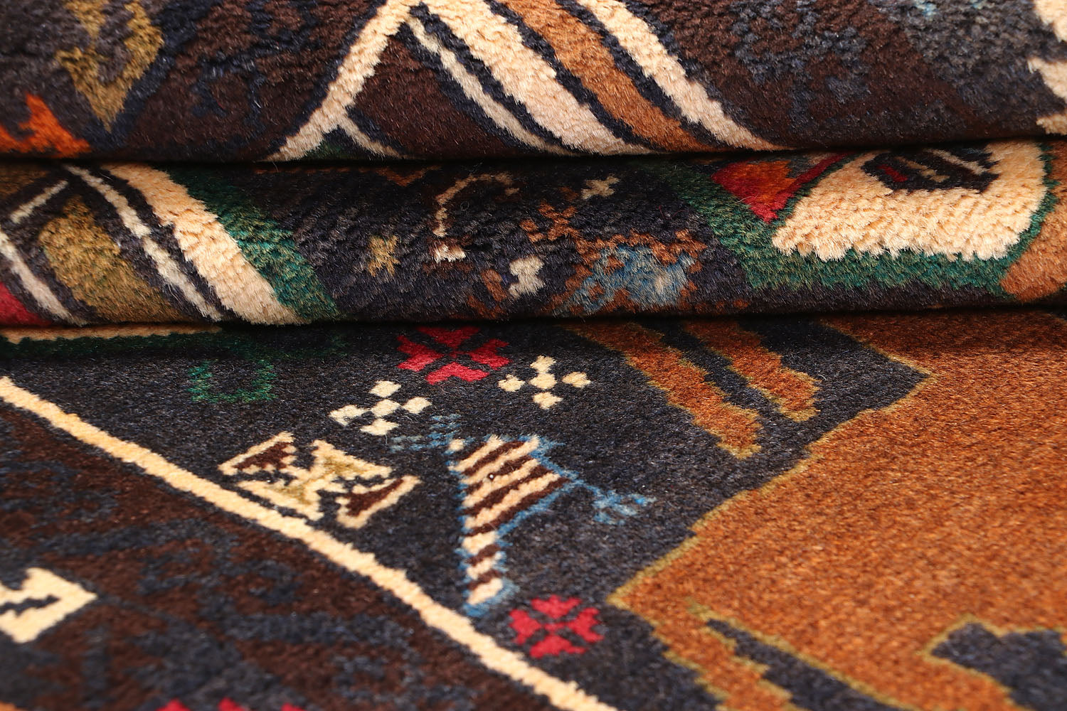 PICTORIAL RUGS