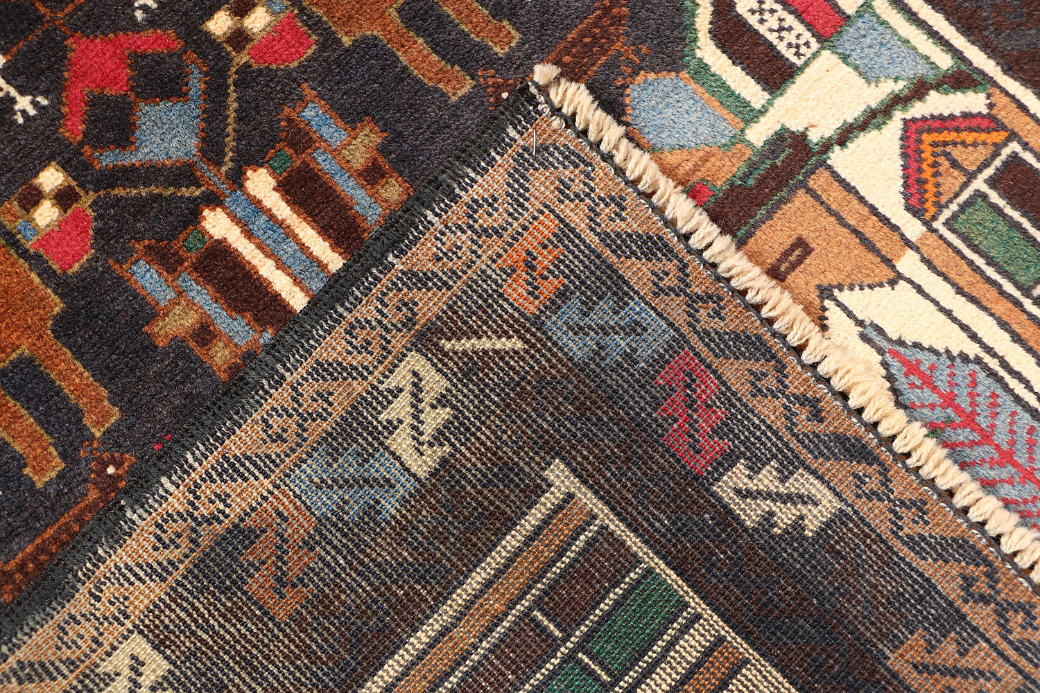 PICTORIAL RUGS