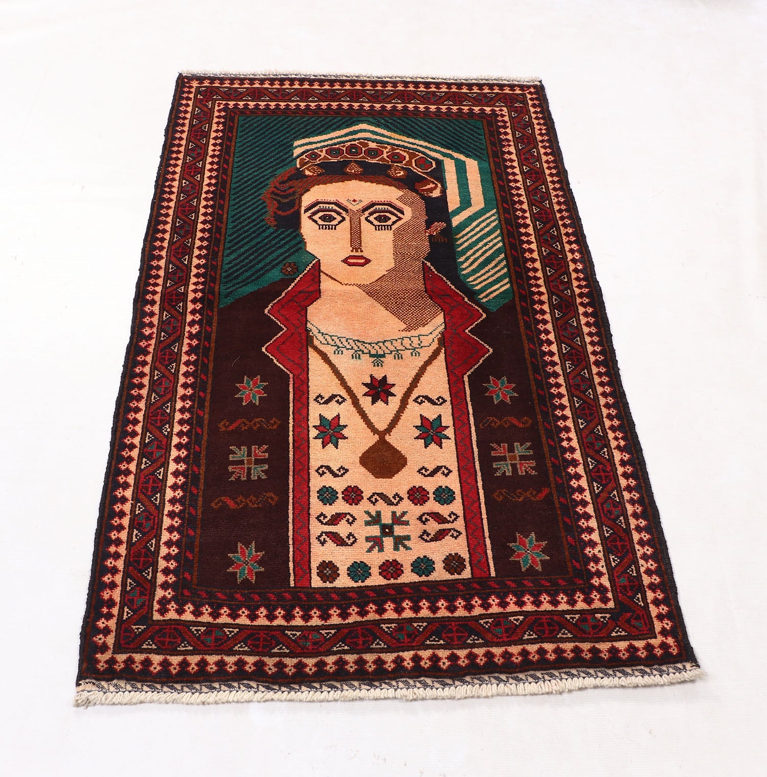 PICTORIAL RUGS