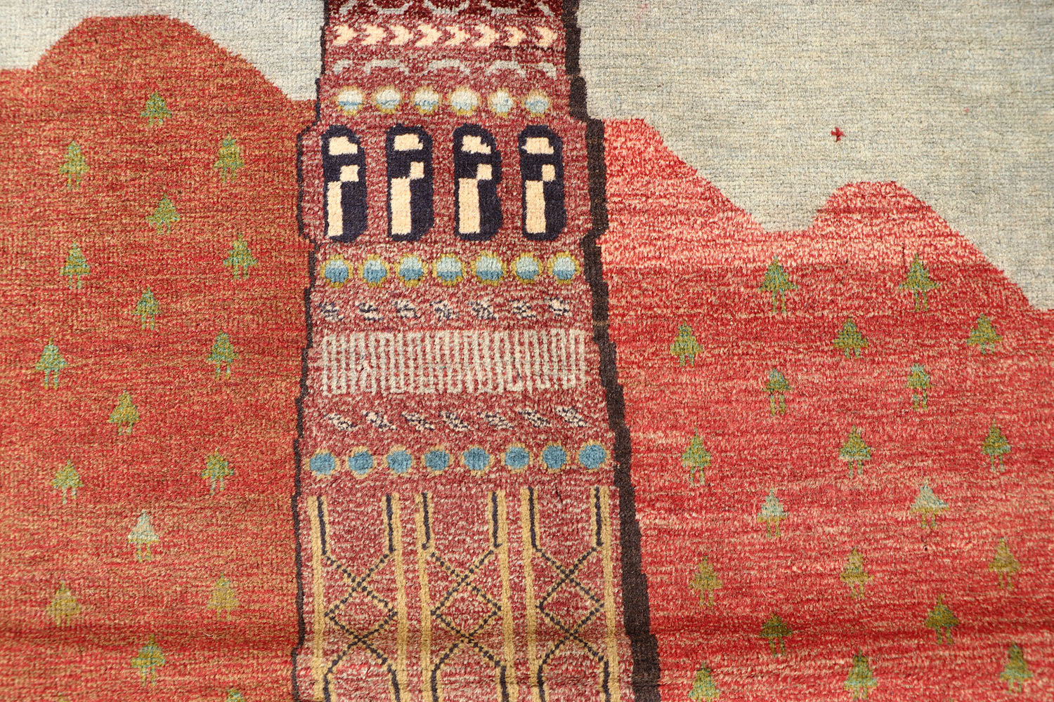 PICTORIAL RUGS