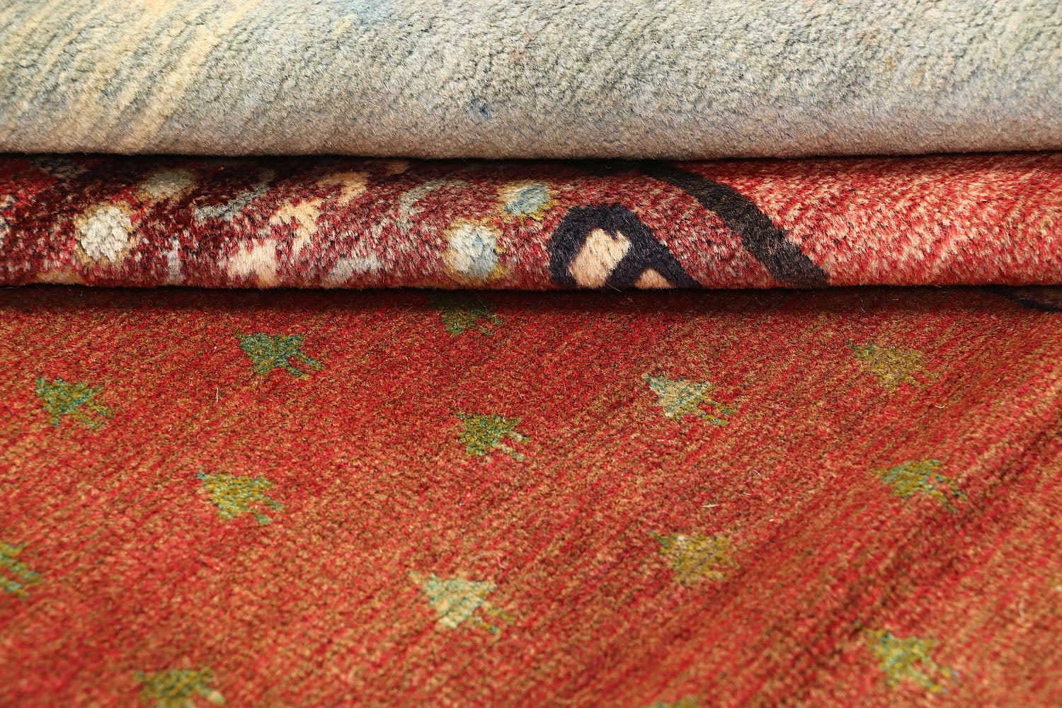 PICTORIAL RUGS
