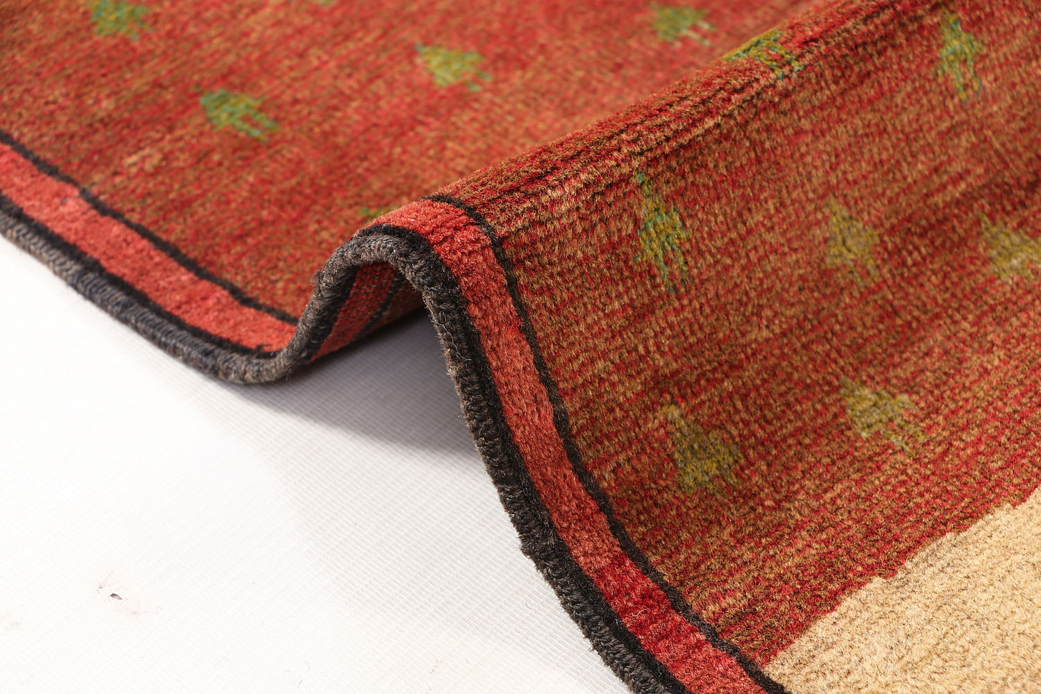 PICTORIAL RUGS