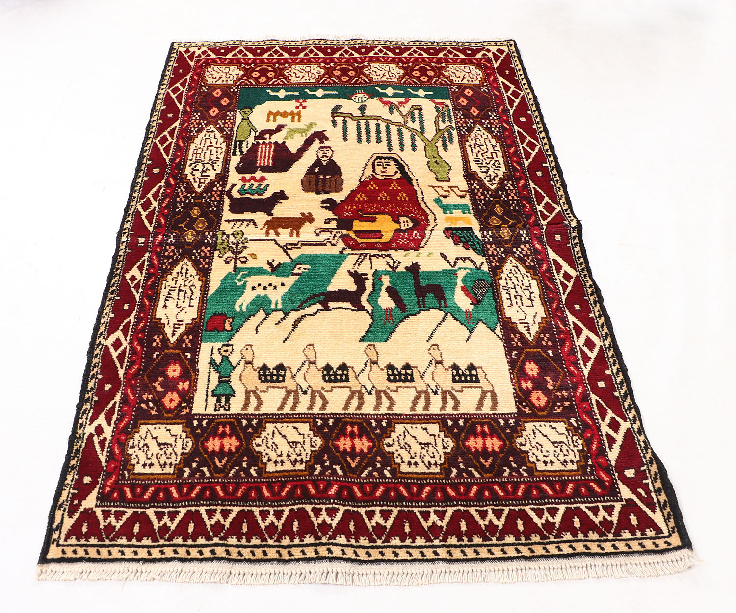 PICTORIAL RUGS
