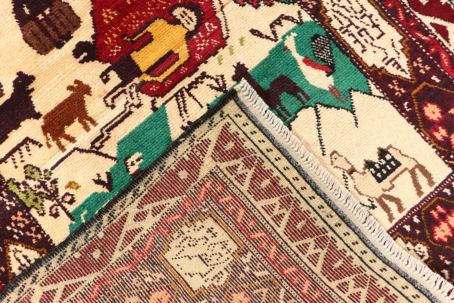 PICTORIAL RUGS