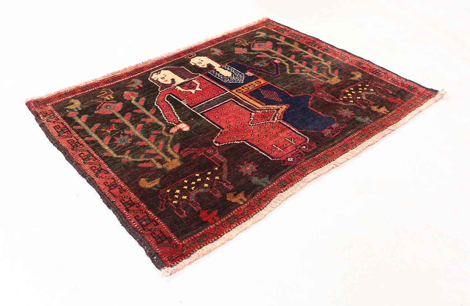 PICTORIAL RUGS