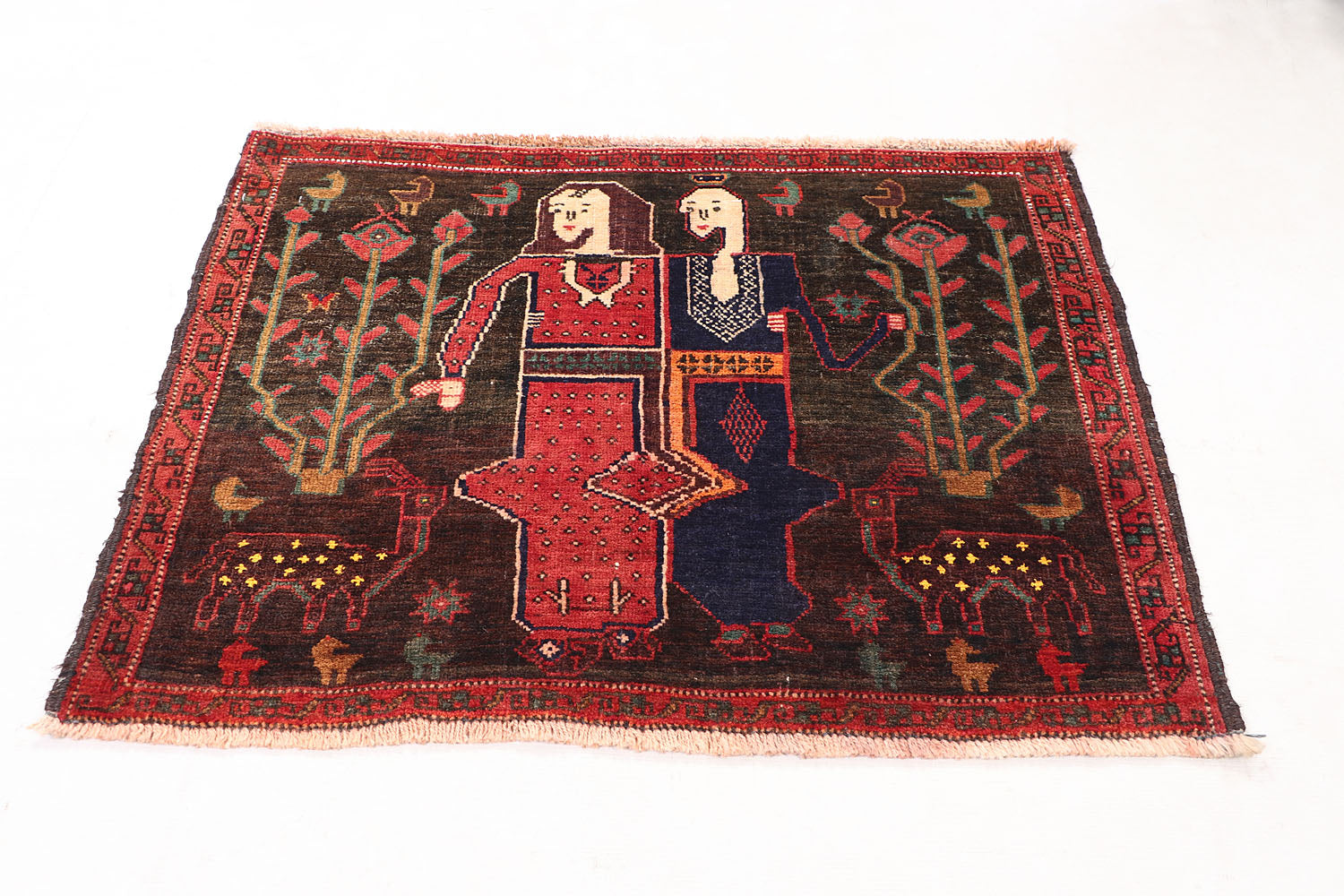 PICTORIAL RUGS
