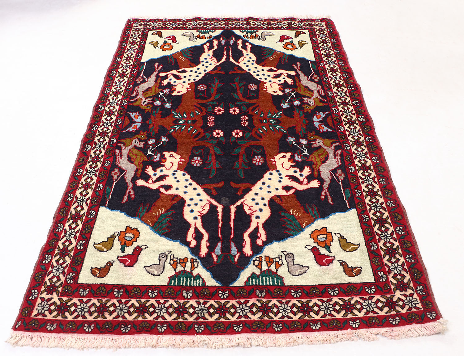 PICTORIAL RUGS