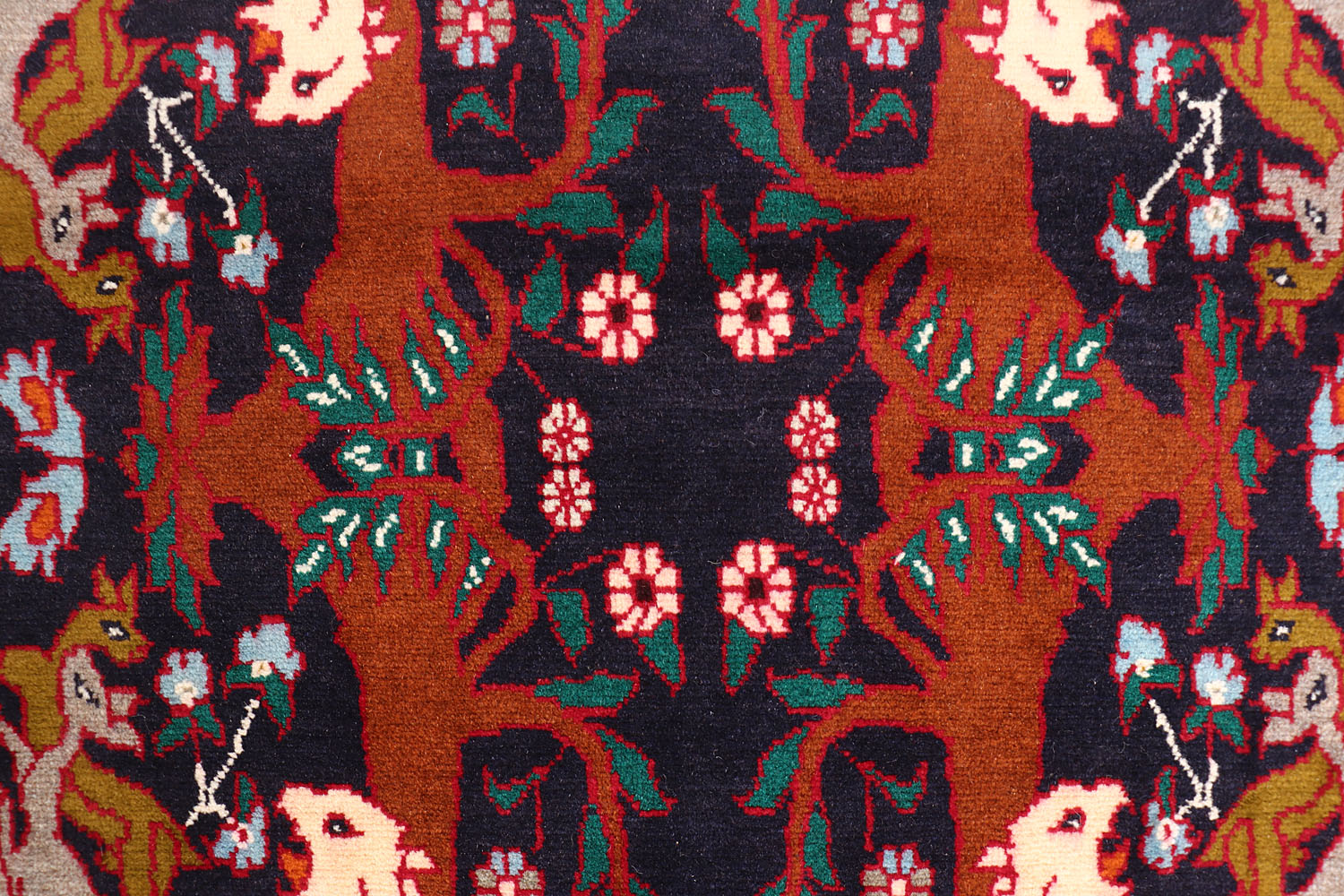 PICTORIAL RUGS