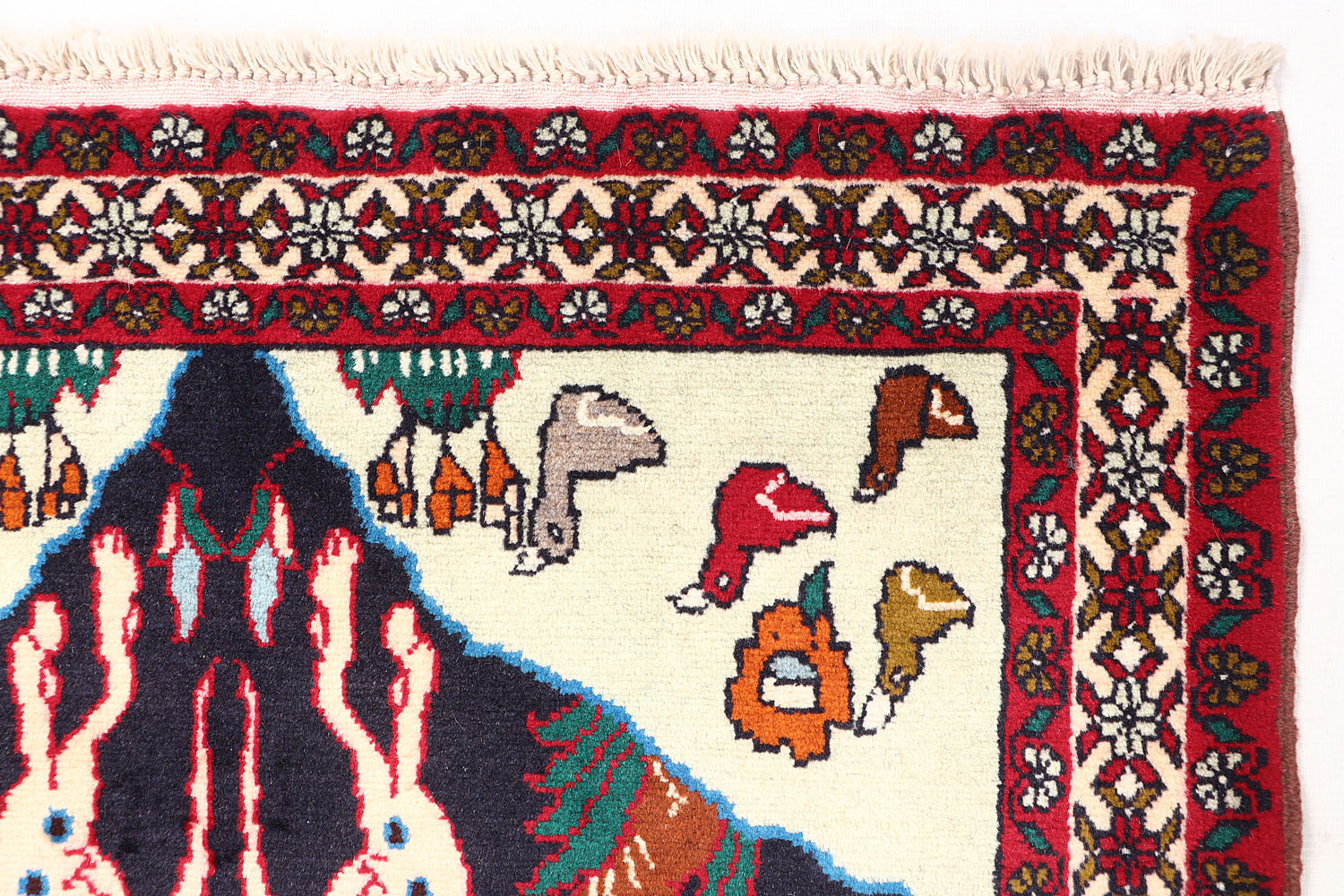 PICTORIAL RUGS
