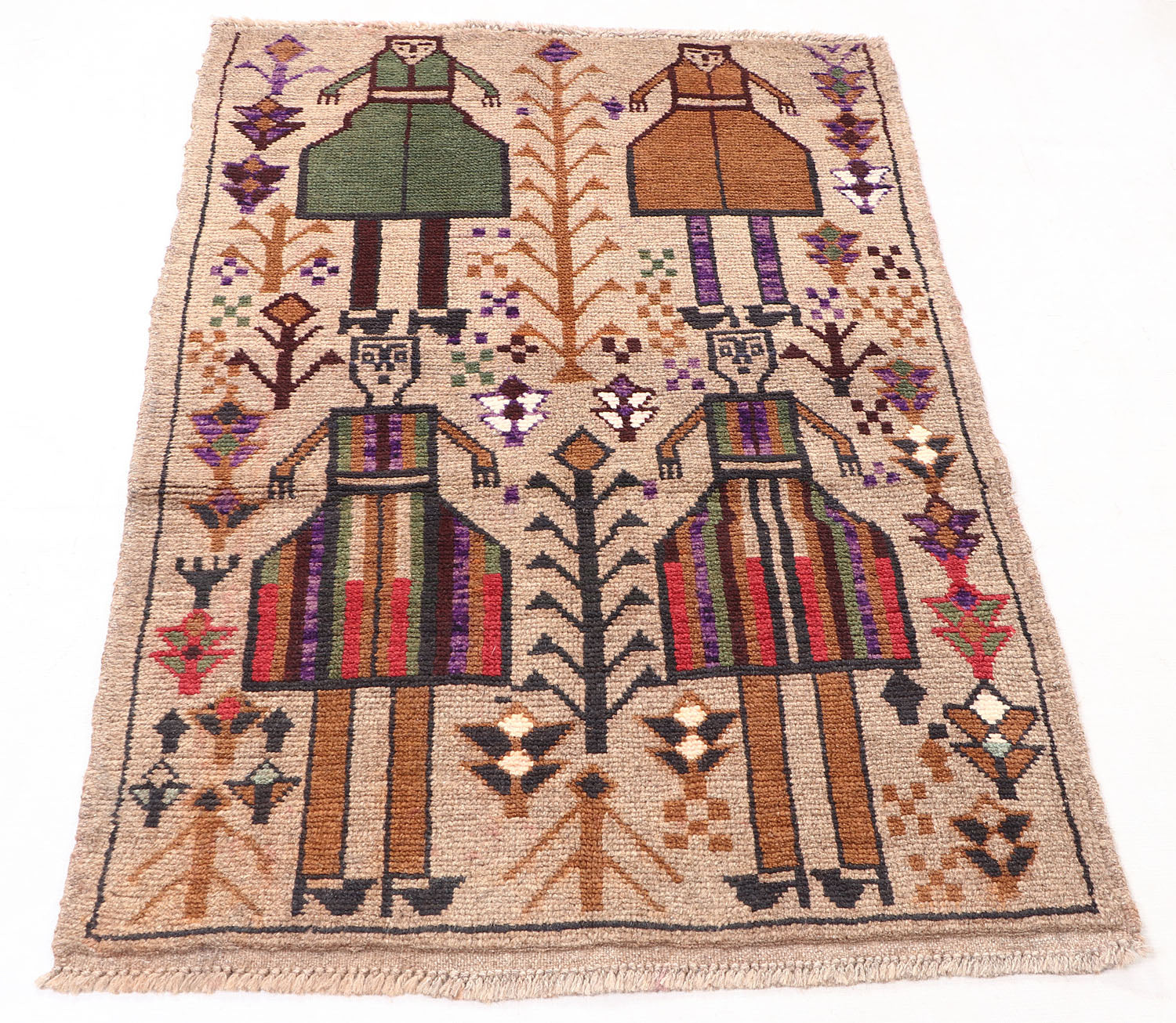 PICTORIAL RUGS