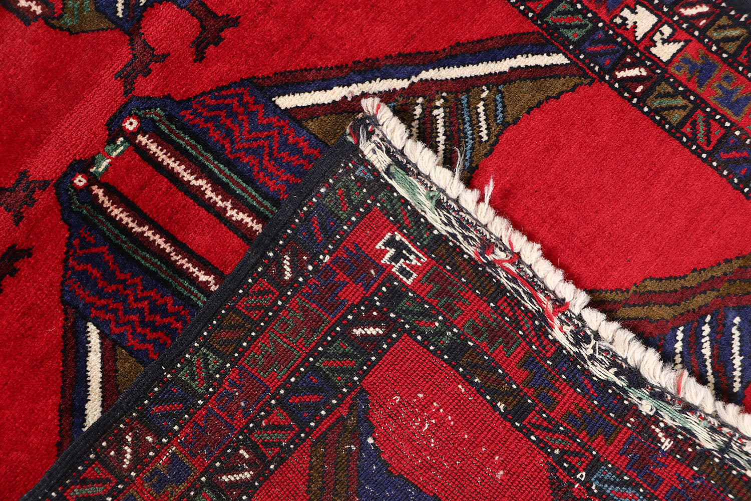 PICTORIAL RUGS