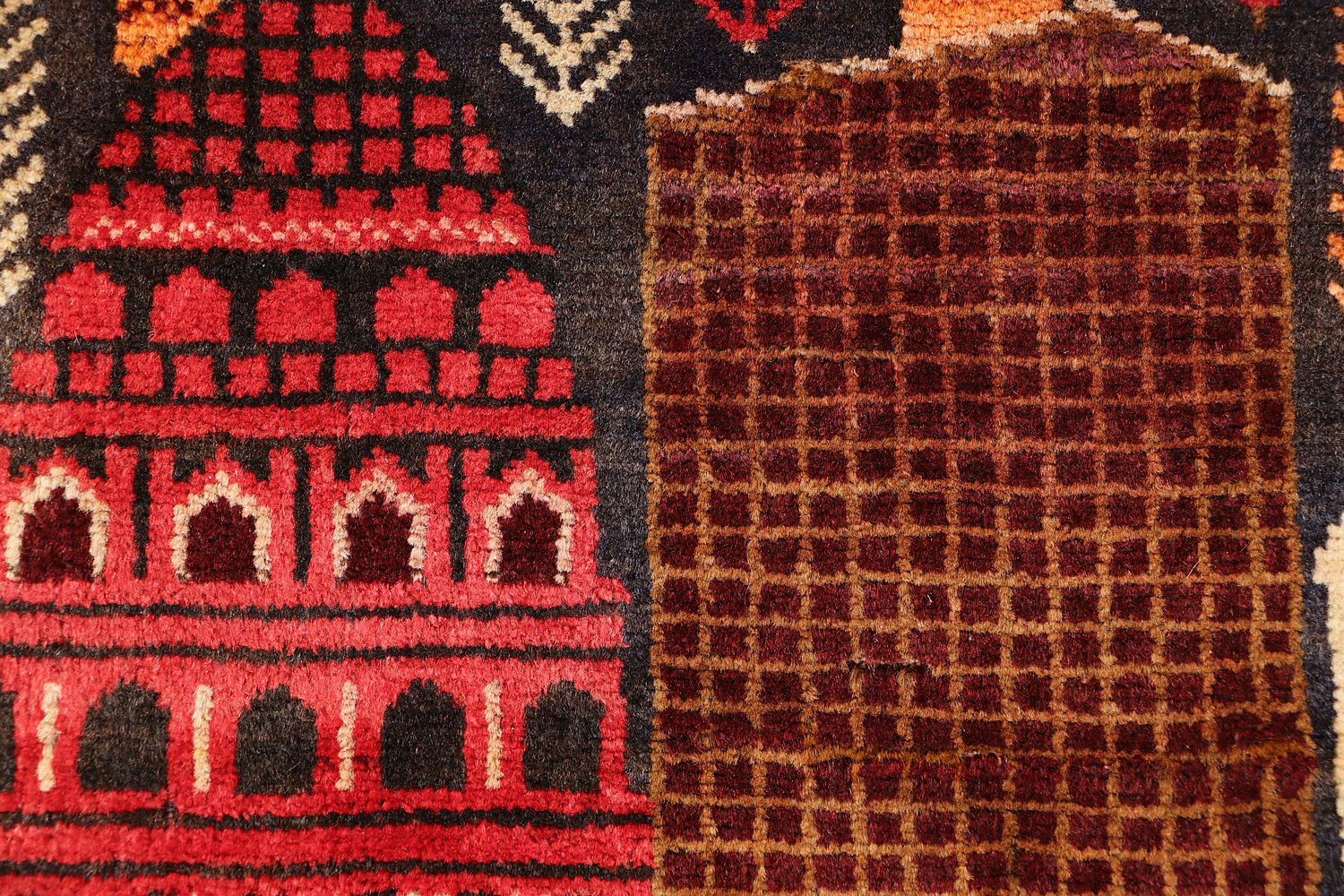 PICTORIAL RUGS