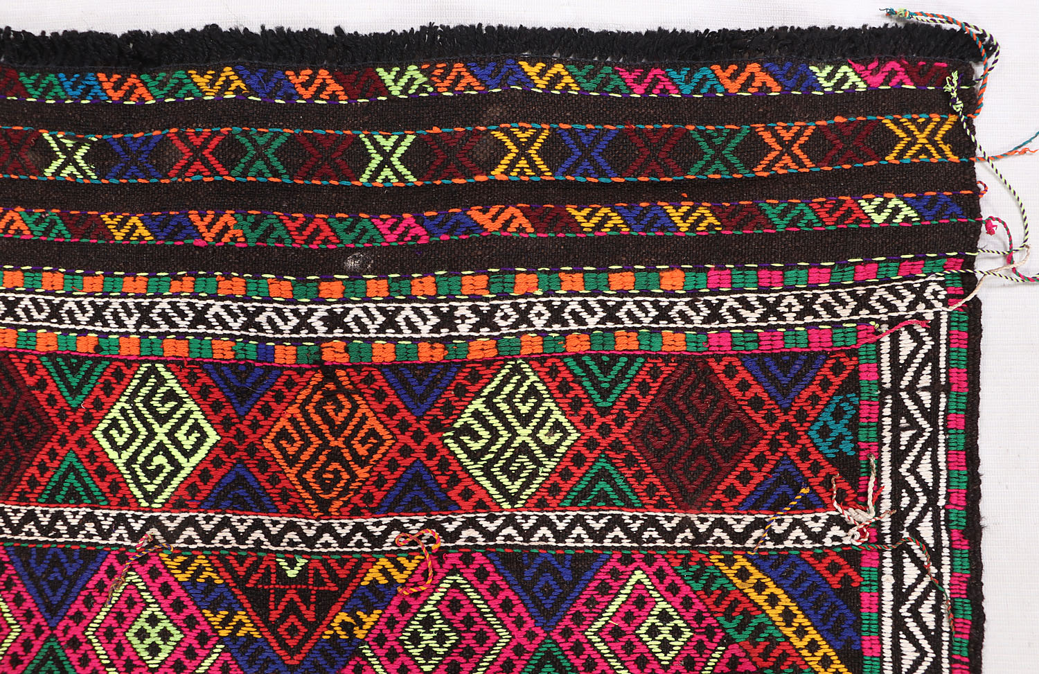 2' 6" x 8' Multy Handmade Suzani Kilim Rug Runner