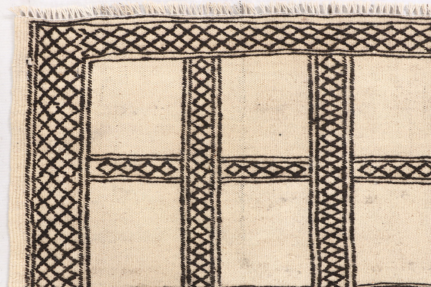 3' X 10' Ivory Handmade Suzani Kilim Rug Runner