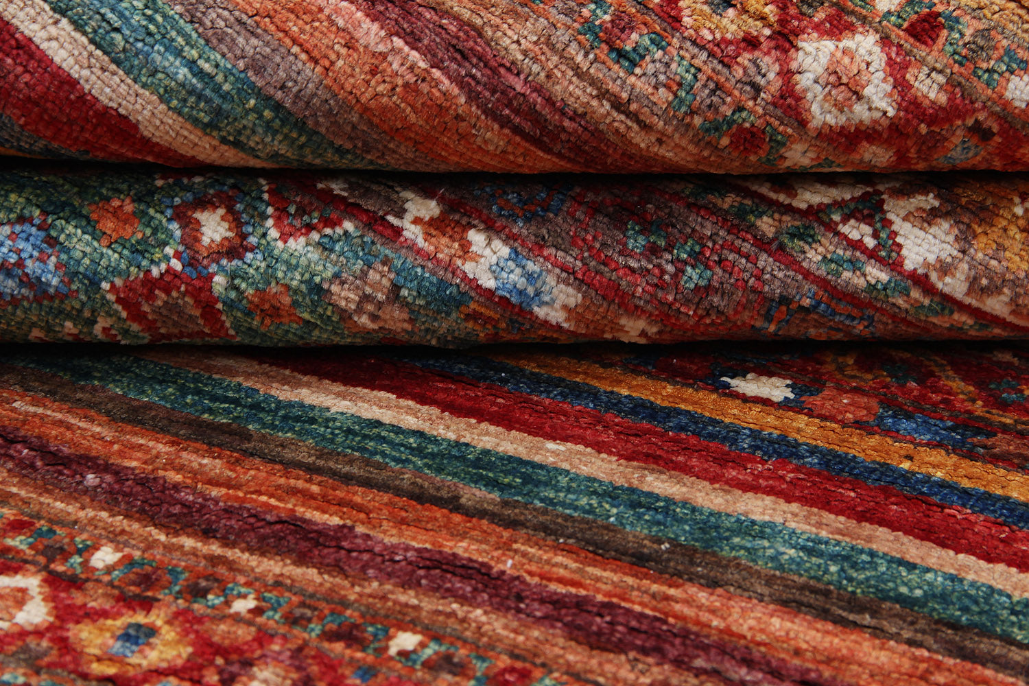 Khurjeen Persian Hand Knotted Wool Rug Multicolor 3' x 5'