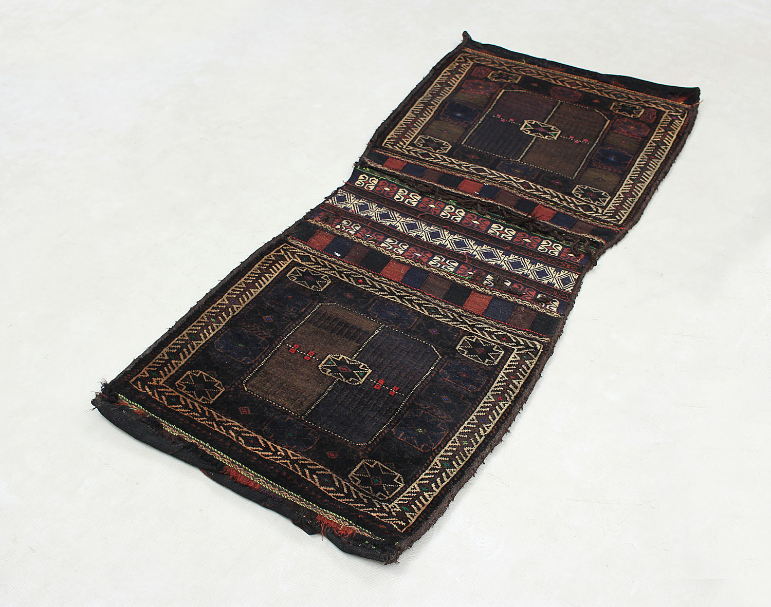 SADDLE BAGS