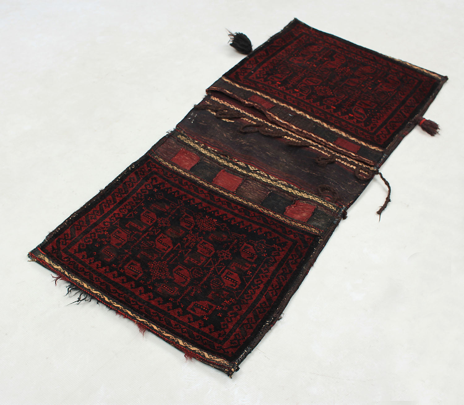 SADDLE BAGS