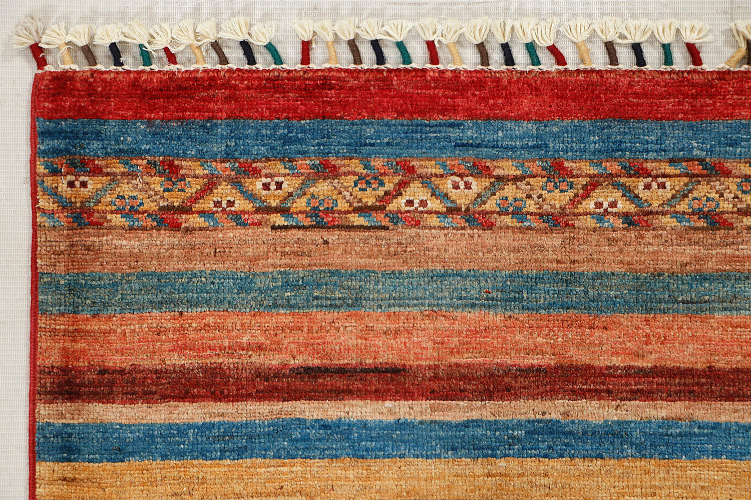 Khurjeen Persian Hand Knotted Wool Rug Multicolor 3' x 4'