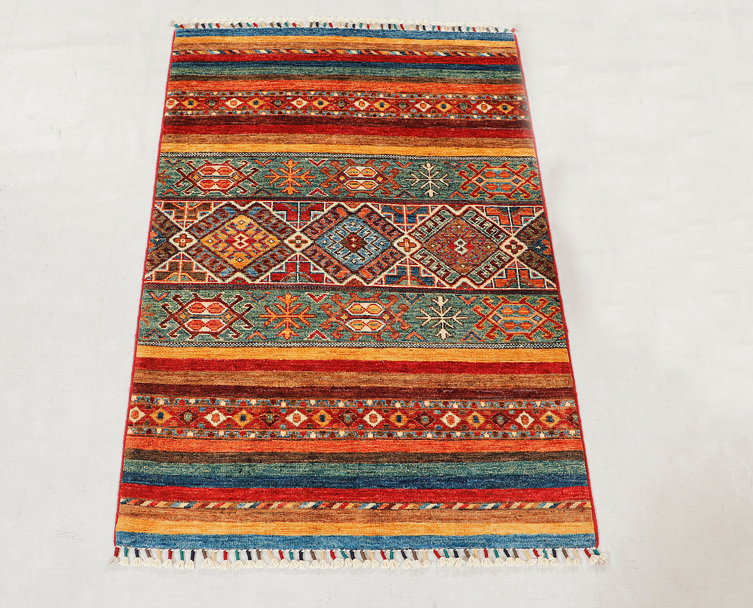 Khurjeen Persian Hand Knotted Wool Rug Multicolor 3' x 4'