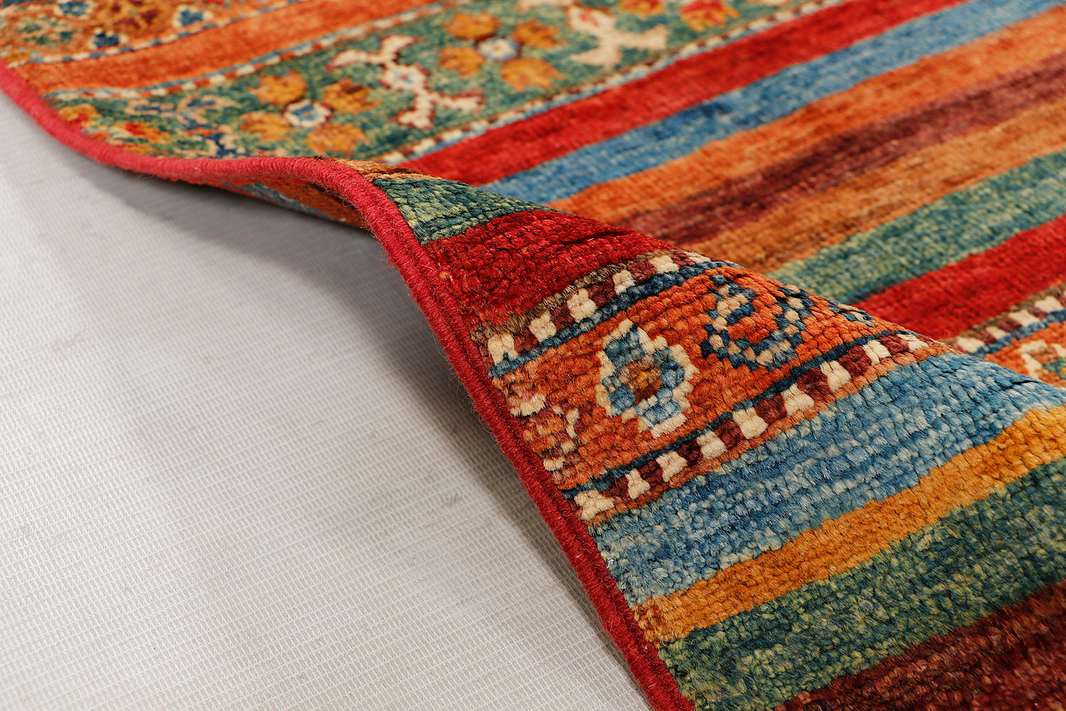 Khurjeen Persian Hand Knotted Wool Rug Multicolor 2'6" x 4'
