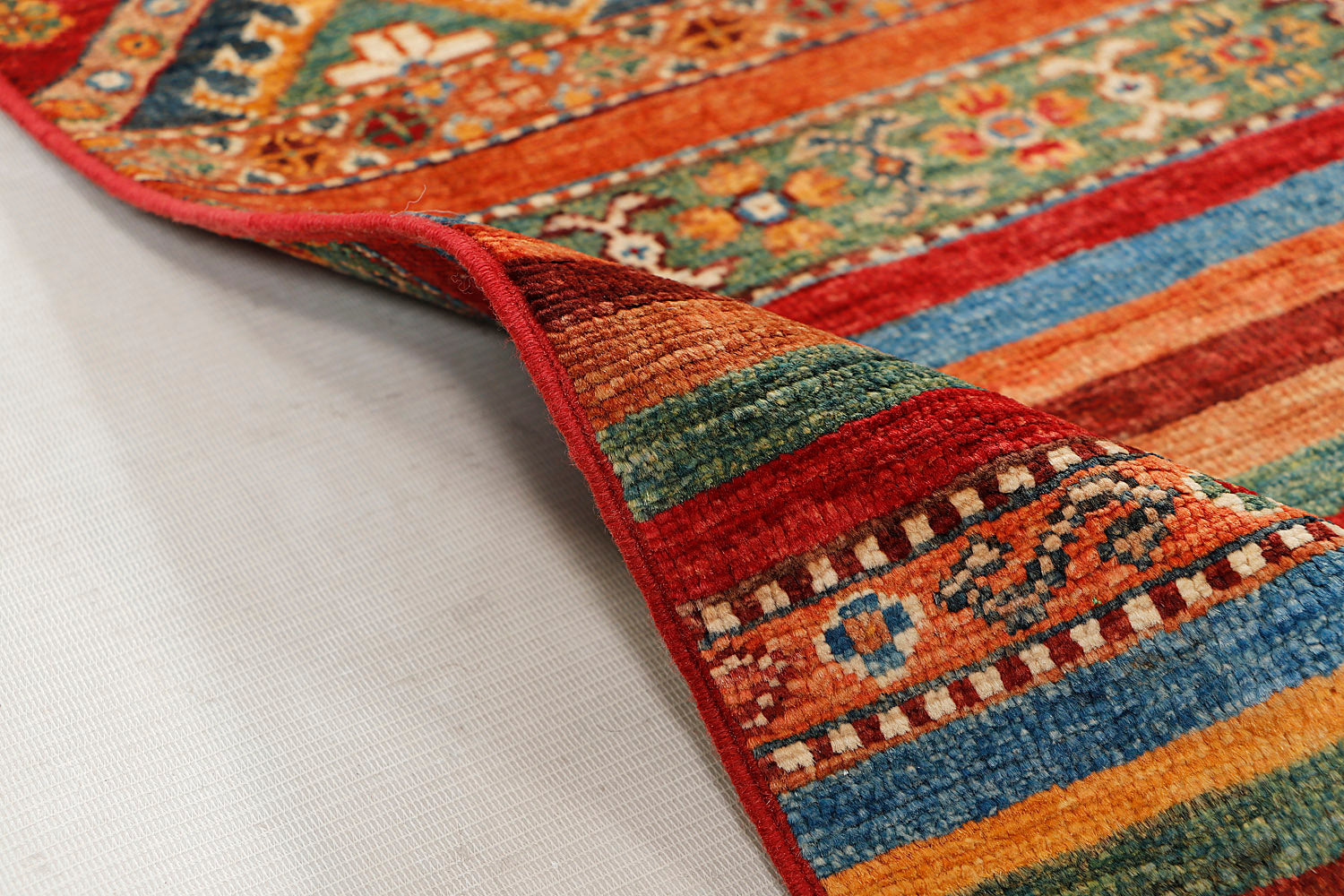 Khurjeen Persian Hand Knotted Wool Rug Multicolor 3' x 4'
