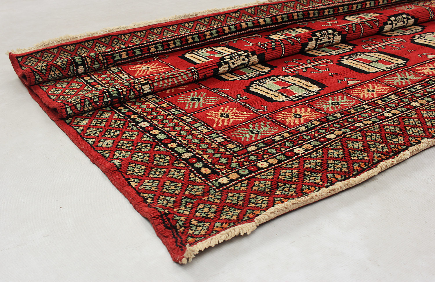 SHINDANDI BALUCHI