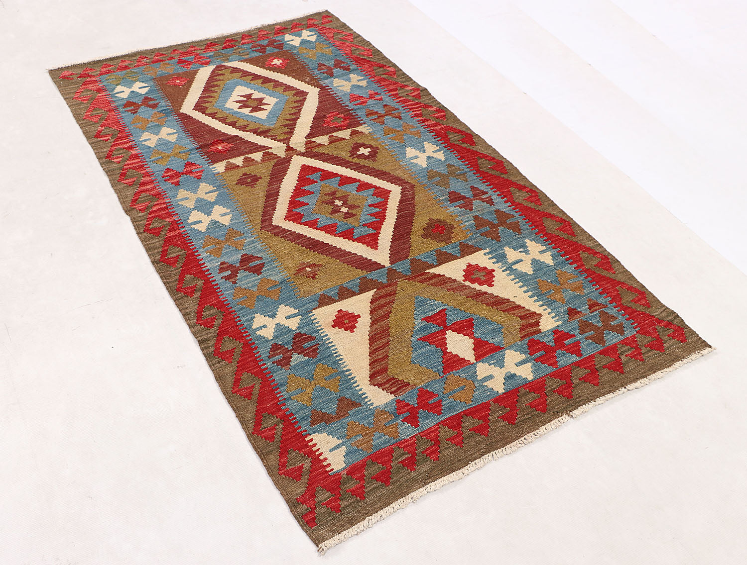 VEGGIE DYE KILIMS