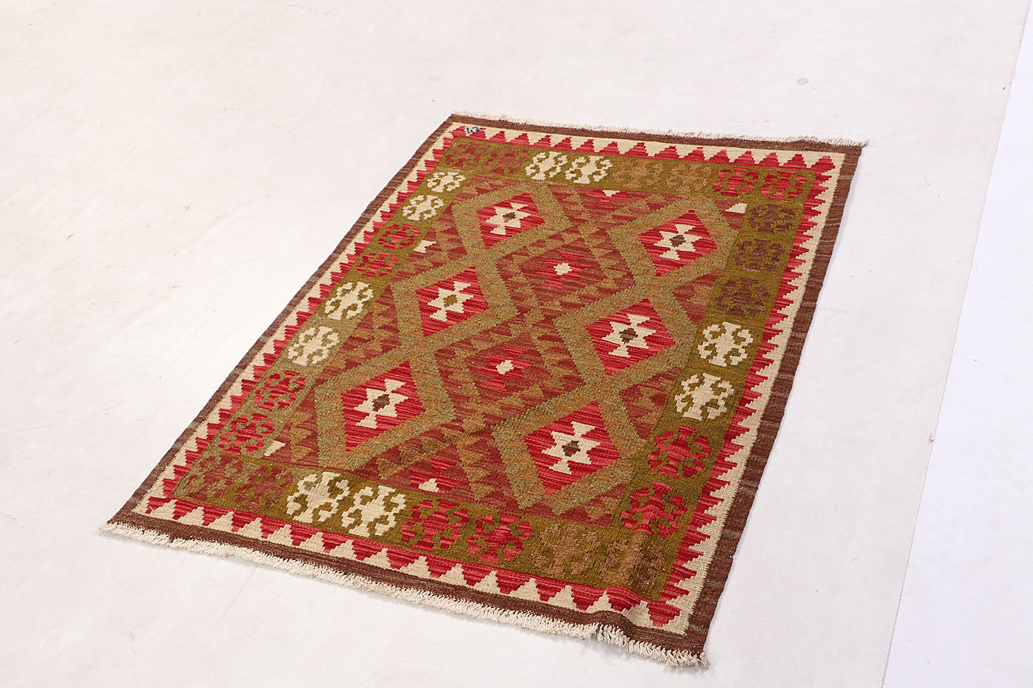 3' 3" X 3' 3''  Multy Handmade Veggie Dye Kilim Rug Square