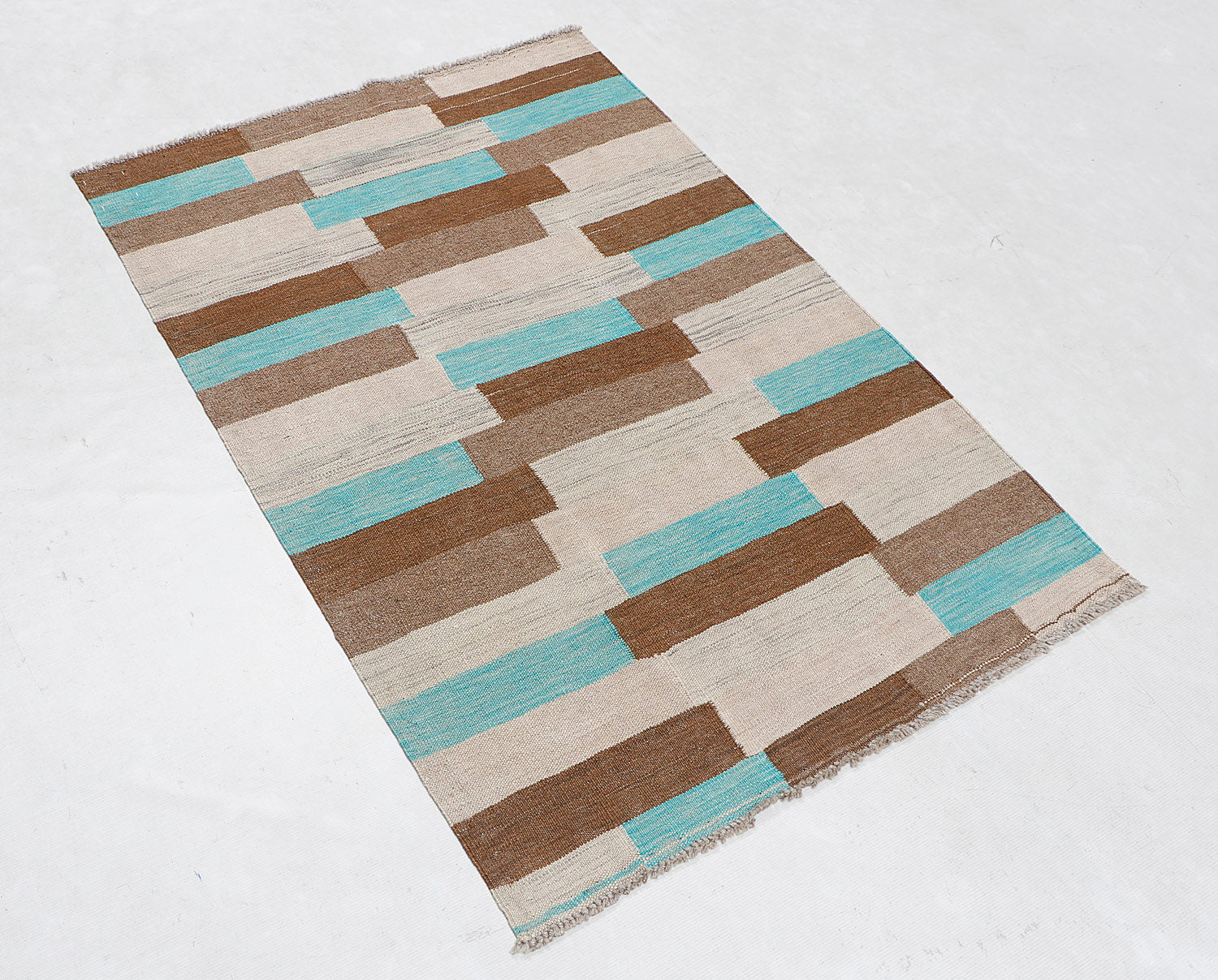 Handmade Veggie Dye Kilim Rug