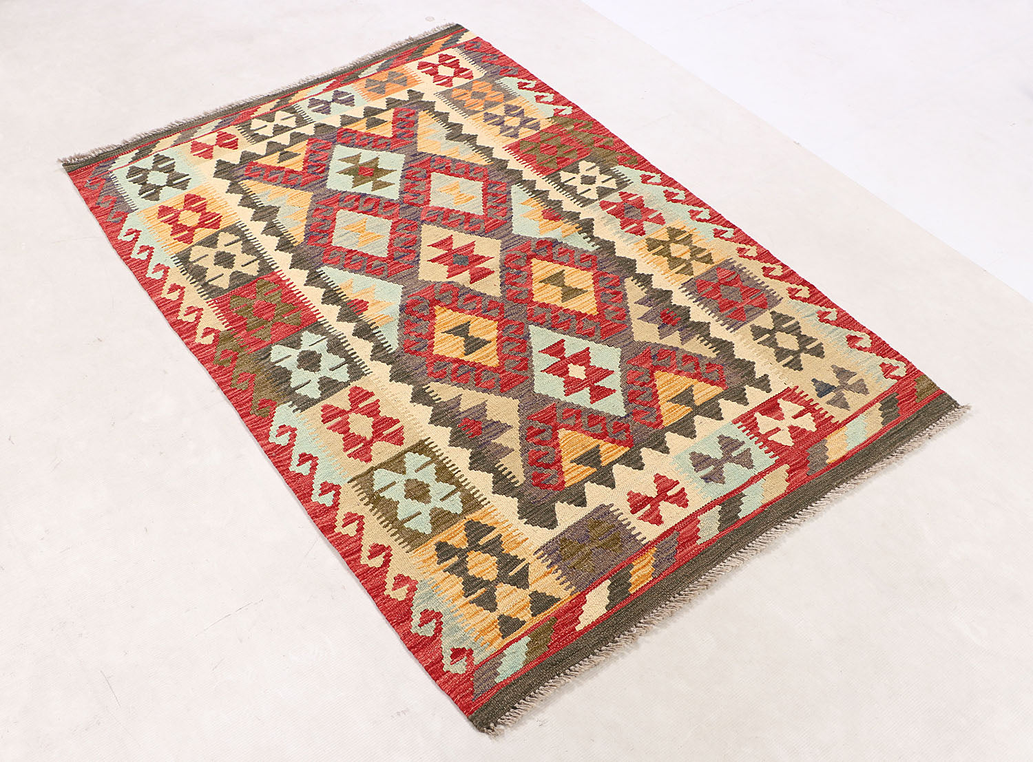 VEGGIE DYE KILIMS