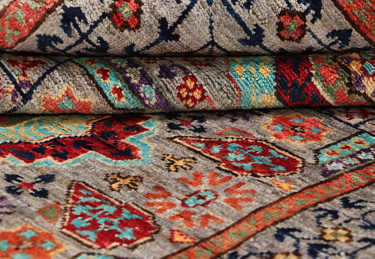Handmade Persian Rug MAMLUK
