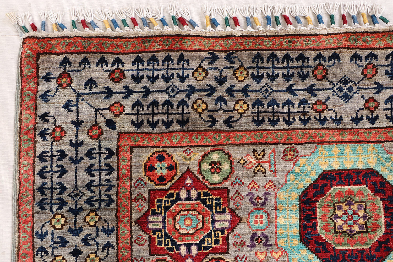 Handmade Persian Rug MAMLUK