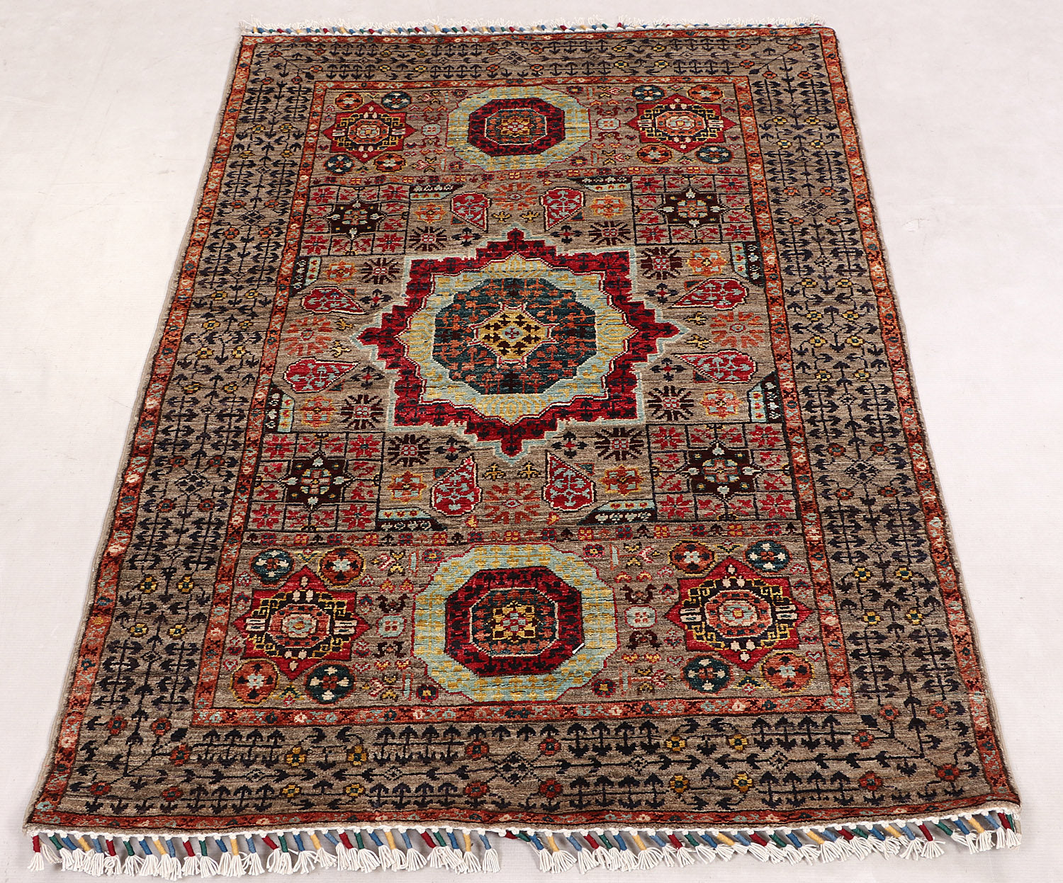 Handmade Persian Rug MAMLUK